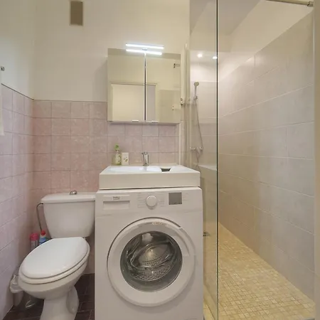 Lägenhet Frgk Victoria 3 1br Terrace, Ac & Ultra-fast Wi-fi *