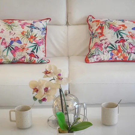 Frgk Victoria 3 1br Terrace, Ac & Ultra-fast Wi-fi Lägenhet *