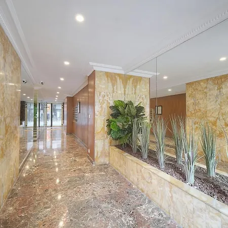 Frgk Victoria 3 1br Terrace, Ac & Ultra-fast Wi-fi Lägenhet