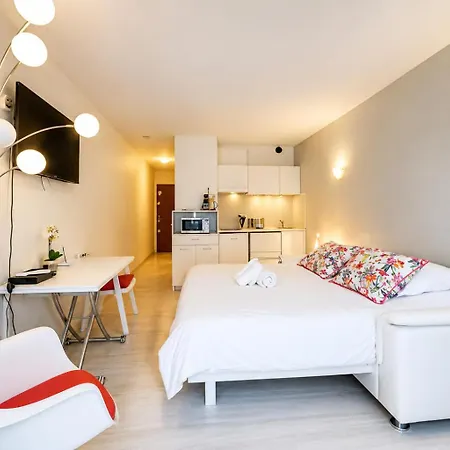 Frgk Victoria 3 Terrace, Ac & Ultra-fast Wi-fi * Cannes