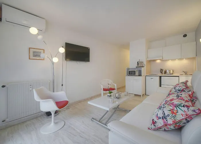 شقة Frgk Victoria 3 1br Terrace, Ac & Ultra-fast Wi-fi *