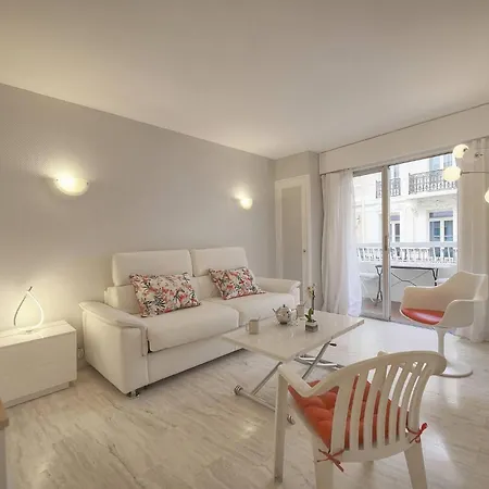 Daire Frgk Victoria 3 Terrace, Ac & Ultra-fast Wi-fi